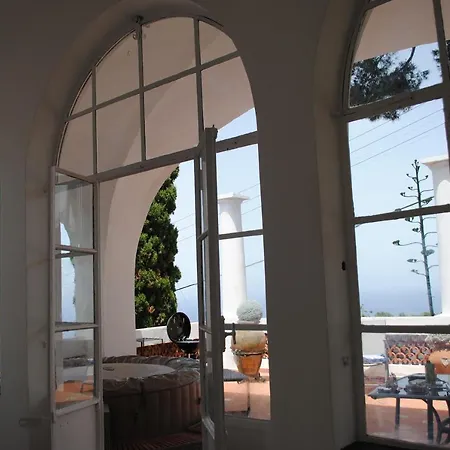 Dreaming Capri Villa