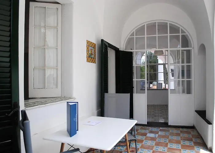 Dreaming Capri 酒店 *